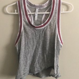 Grey cropped tank top